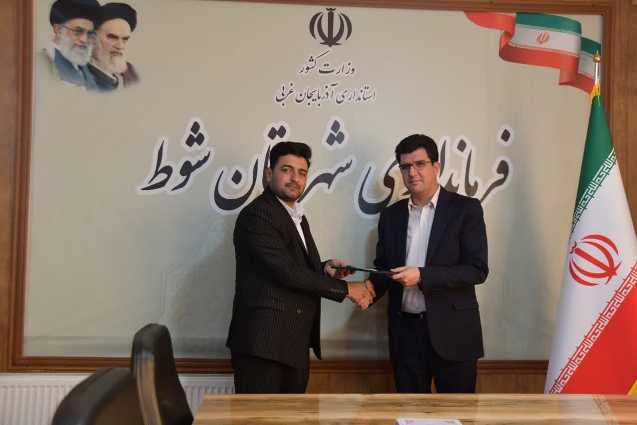 تقدیر فرماندار شهرستان  شوط از دهیار روستای ملااحمد