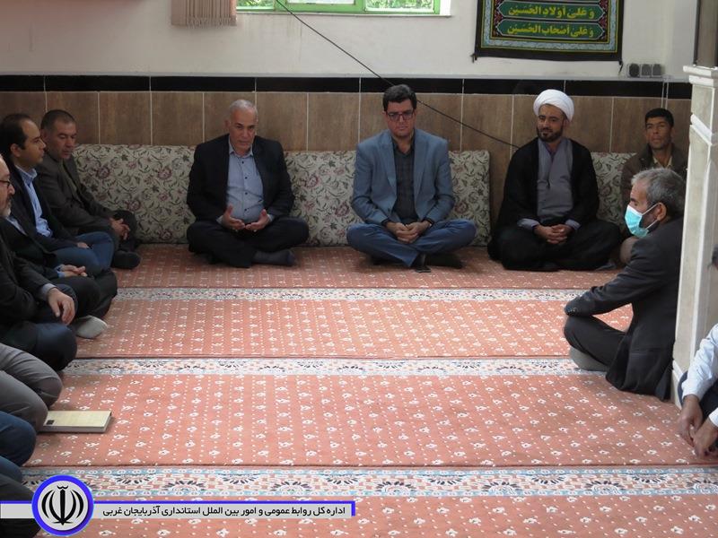 دیدار فرماندار شوط با اهالی روستای داش فشل