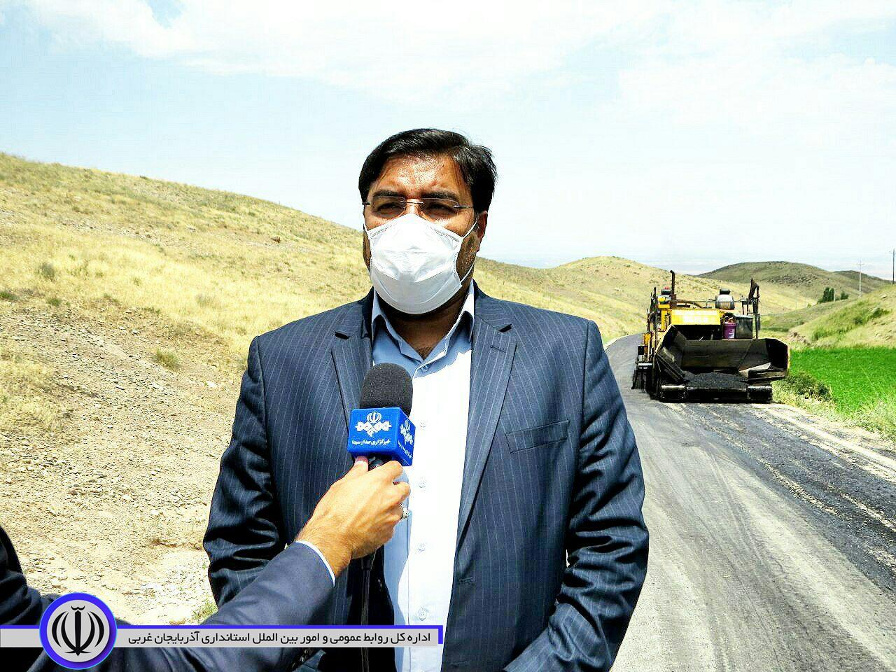 امسال با اتمام طرح عملیات آسفالت ریزی ،تمام راههای روستایی آسفالت خواهند شد.