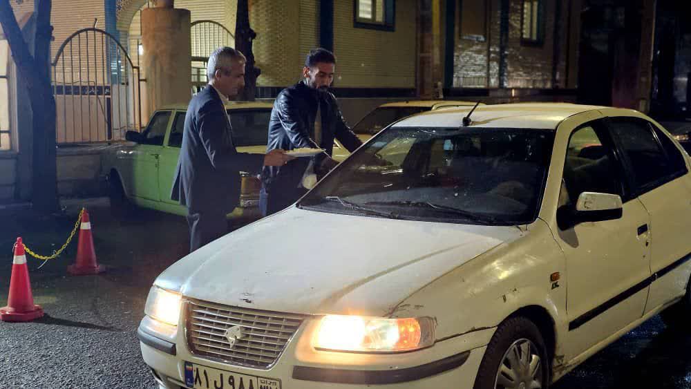 پخش نذورات و چای در موکب امام حسنی ها با مشارکت فرمانداری شوط