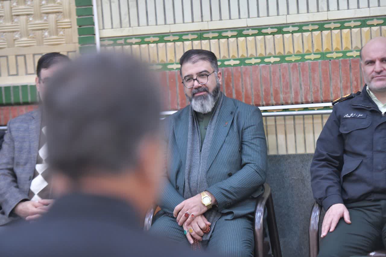 برگزاری میز خدمت شورای اداری شهرستان شوط