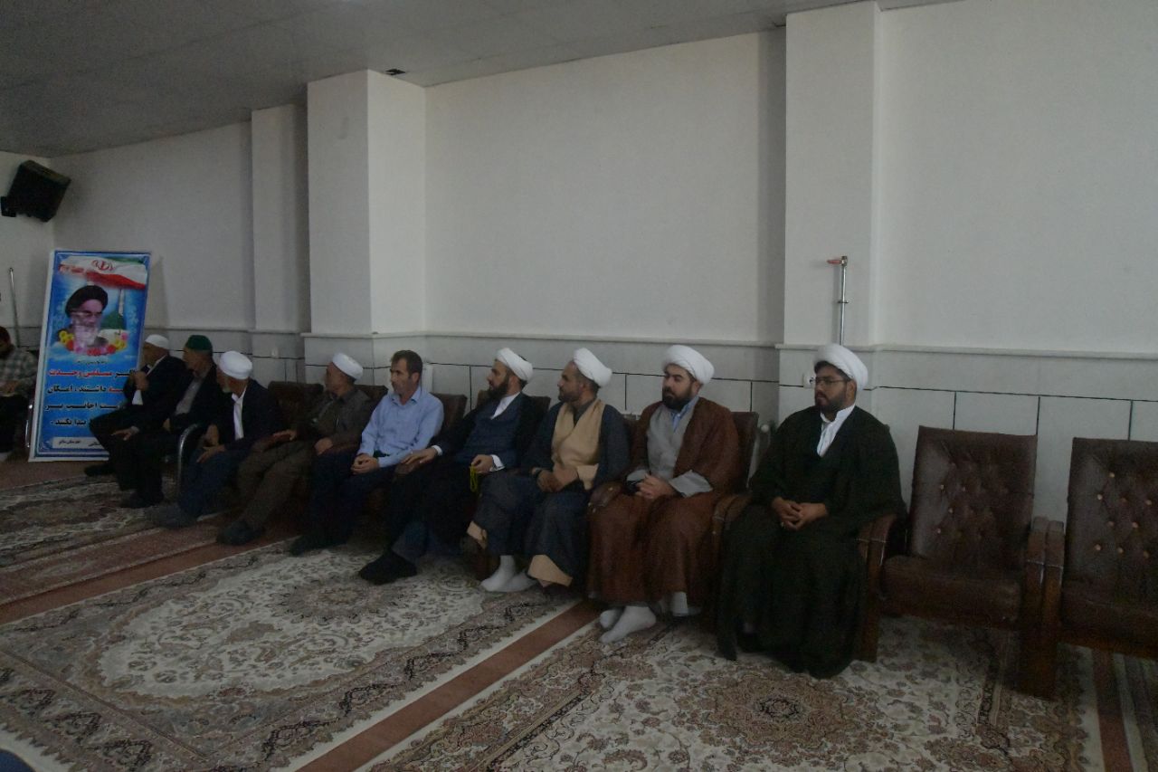 نشست هماندیشی علمای شیعه و سنی به مناسبت هفته وحدت برگزار شد