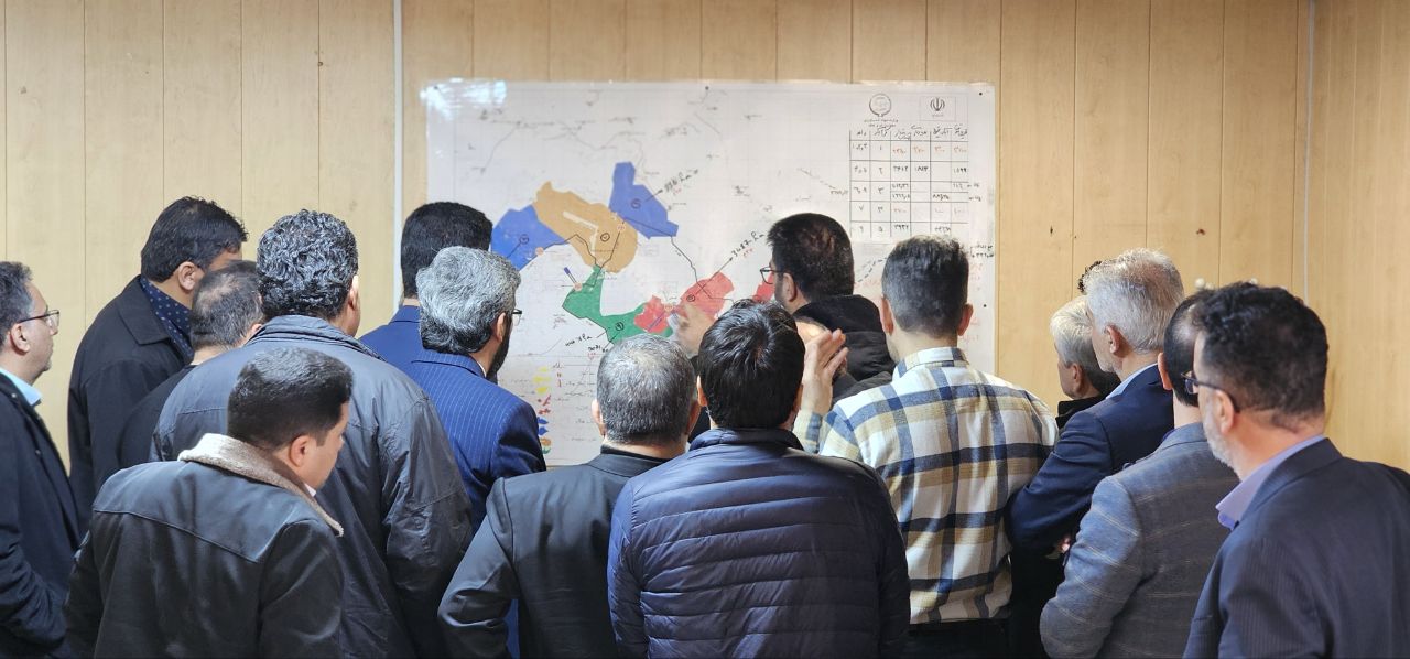 بازدید بازرس کل قضایی استان و فرماندار شوط از ایستگاه پمپاژ شماره 5 سد کرم‌آباد