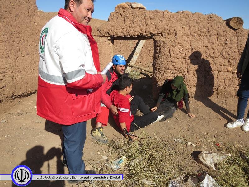 برگزاری مانور زلزله فرضی در روستای عزت آباد از توابع بخش مرکزی شوط