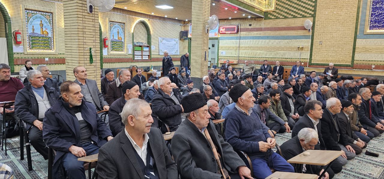 برگزاری ملاقات مردمی مسئولان در مسجد جامع شوط