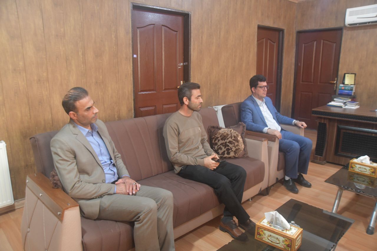 دیدار مدیر کل کتابخانه های عمومی استان آذربایجان غربی با فرماندار شوط