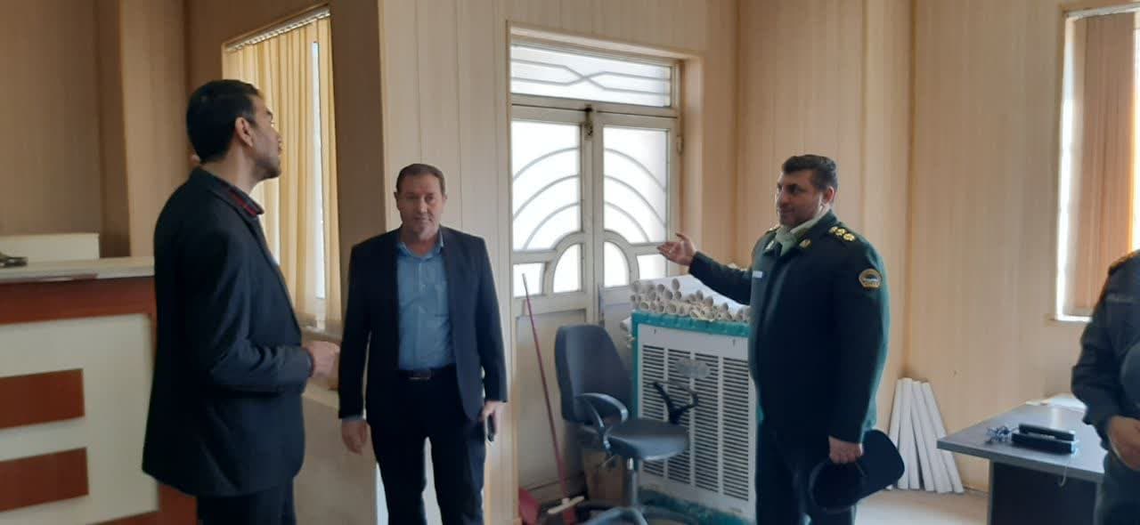 بازدید میدانی از اصناف و ادارات شهرستان