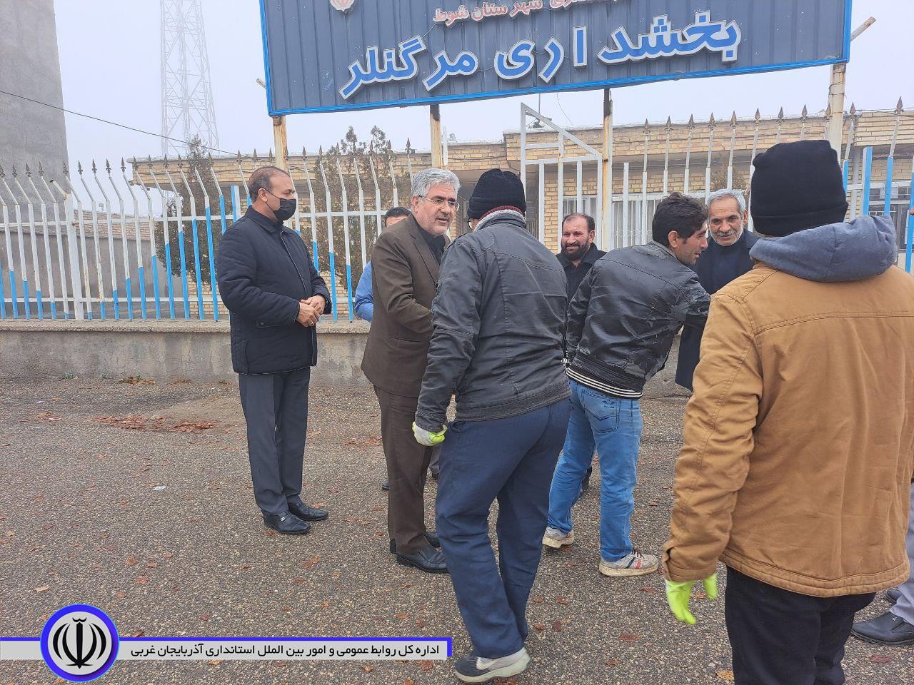 گزارش تصوری/حضور نماینده مردم در مجلس شورای اسلامی در محل بخشداری مرگنلر