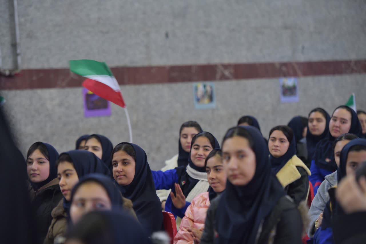 نواخته شدن زنگ انقلاب در شهرستان شوط