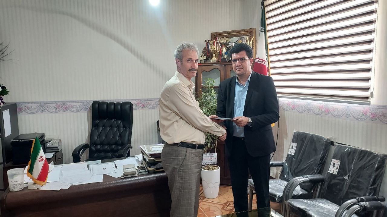 تجلیل فرماندار از رئیس و کارکنان اداره ورزش و جوانان شهرستان شوط