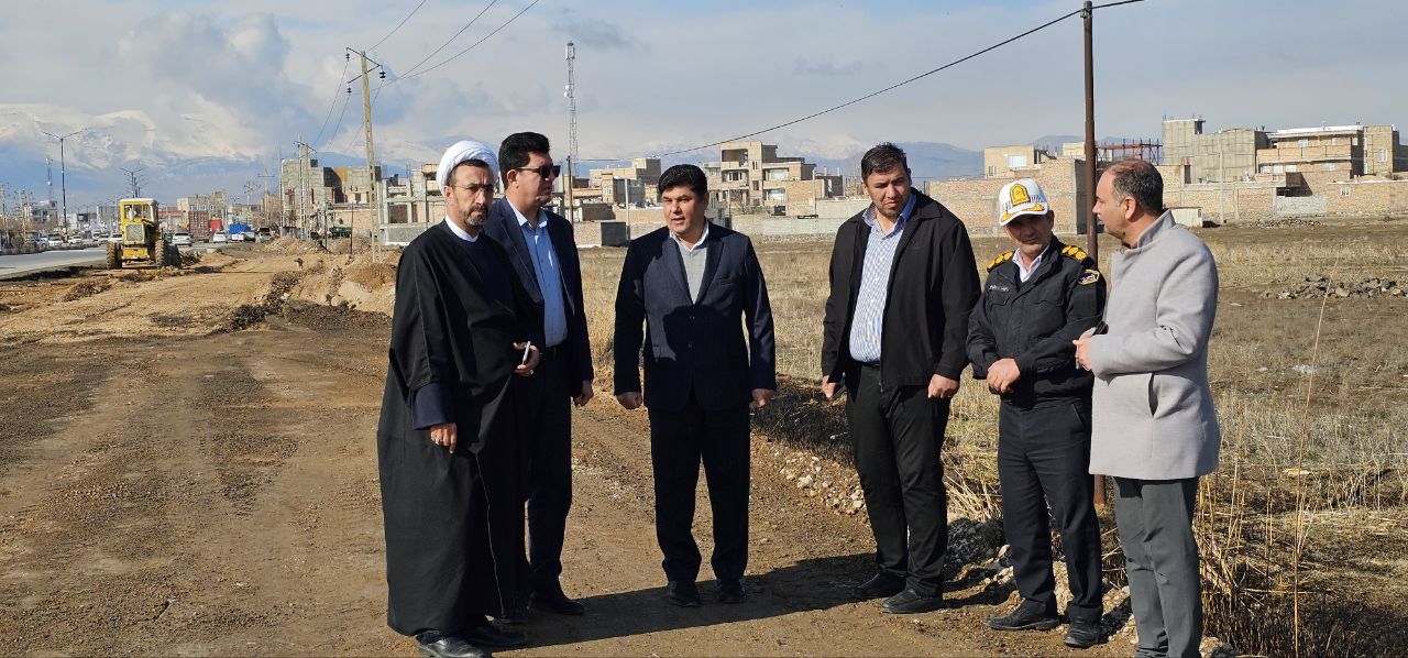 تعریض و تسطیح ورودی شهر یولاگلدی آغاز شد