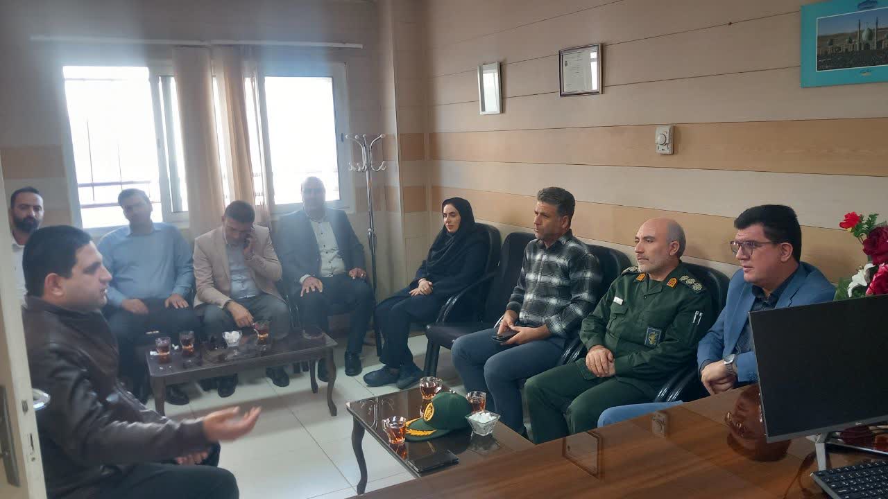 تجلیل از پرستاران بیمارستان شهدا شهرستان شوط به مناسبت روز پرستار