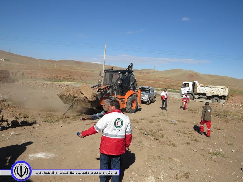 برگزاری مانور زلزله فرضی در روستای عزت آباد از توابع بخش مرکزی شوط