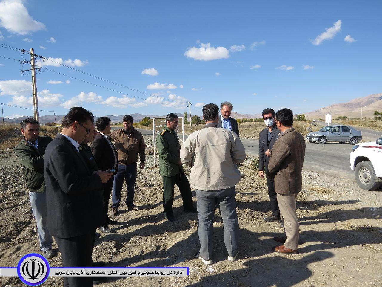 بازدید فرماندار از روستاها و مسیرهای خط انتقال پروژه 106 روستایی شهید امینی