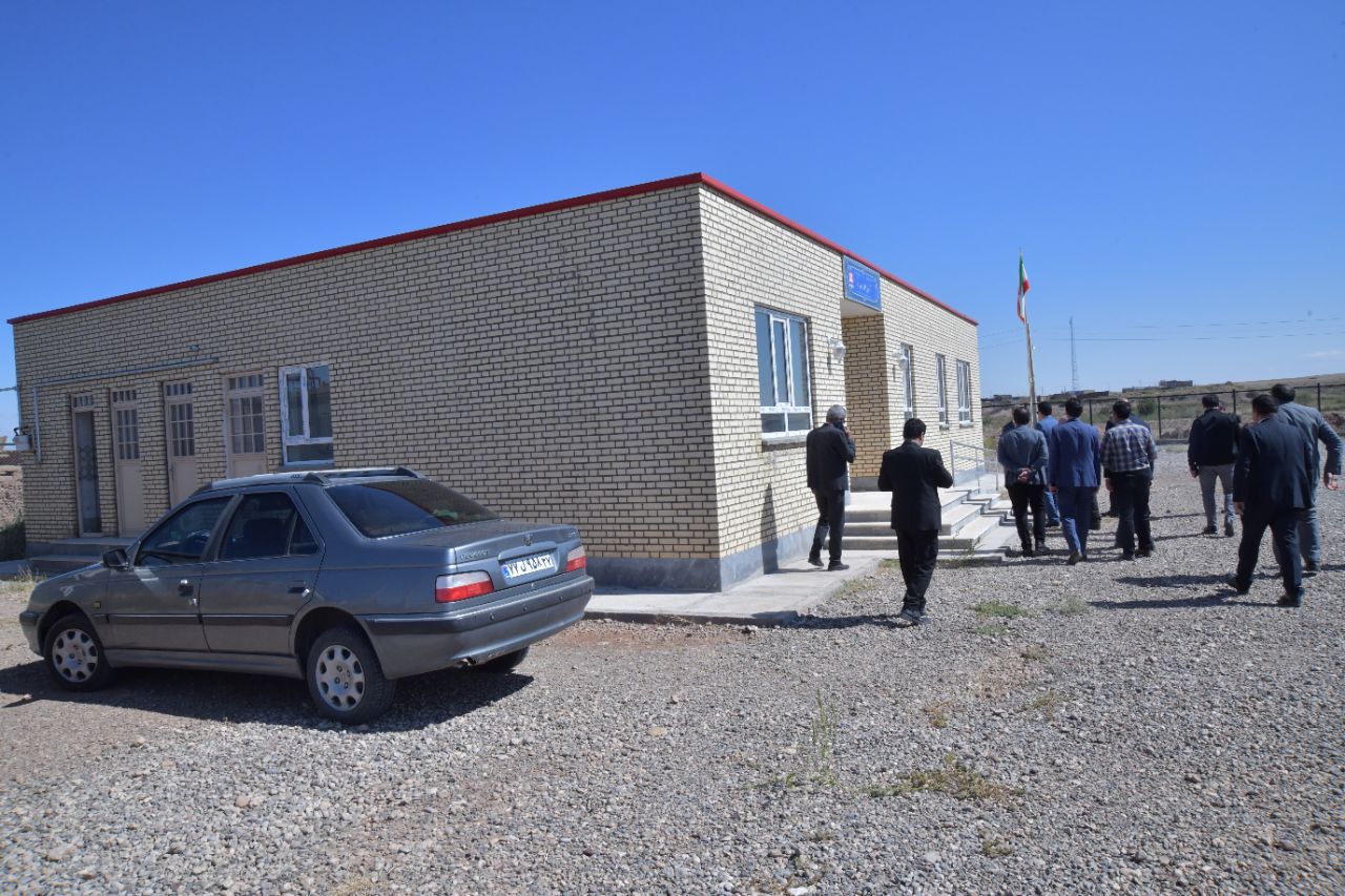 بازدید و دیدار چهره به چهره فرماندار ، نماینده مردم منطقه در مجلس و اعضای شورای اداری با اهالی روستای قابان باسان