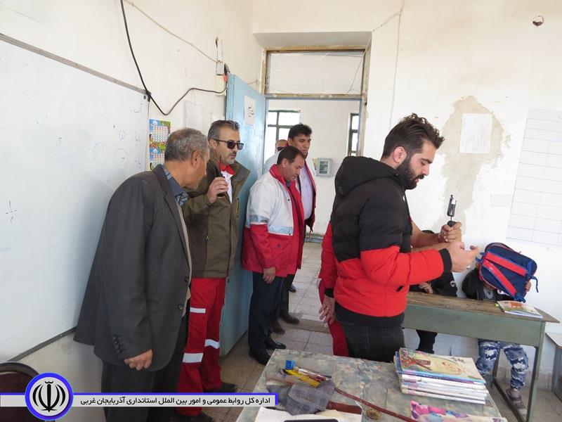 برگزاری مانور زلزله فرضی در روستای عزت آباد از توابع بخش مرکزی شوط