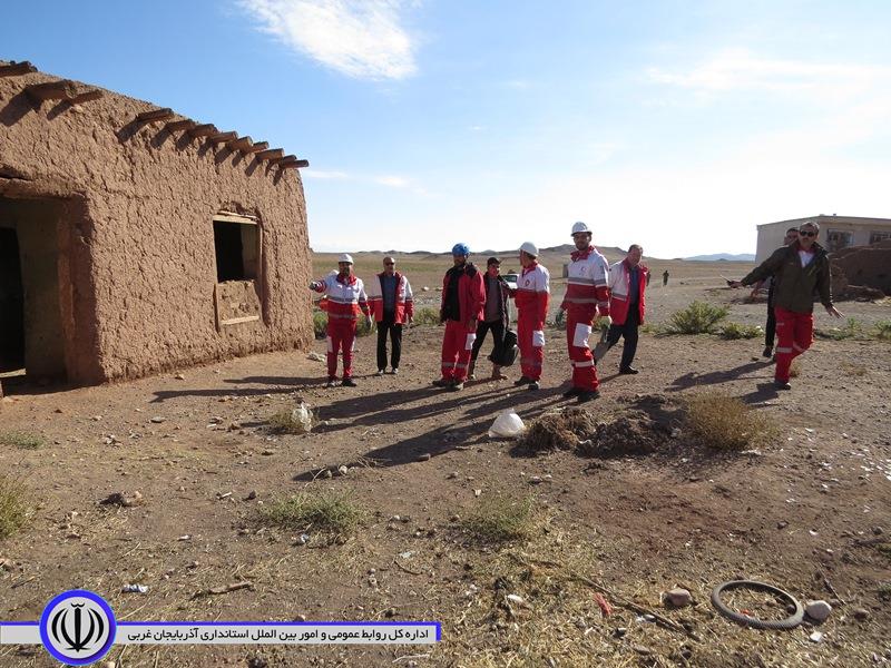 برگزاری مانور زلزله فرضی در روستای عزت آباد از توابع بخش مرکزی شوط