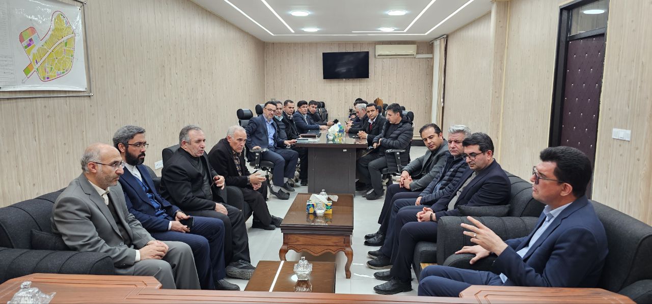 بررسی مسائل آب شرب شهرستان شوط و یولاگلدی در شهرداری یولاگلدی