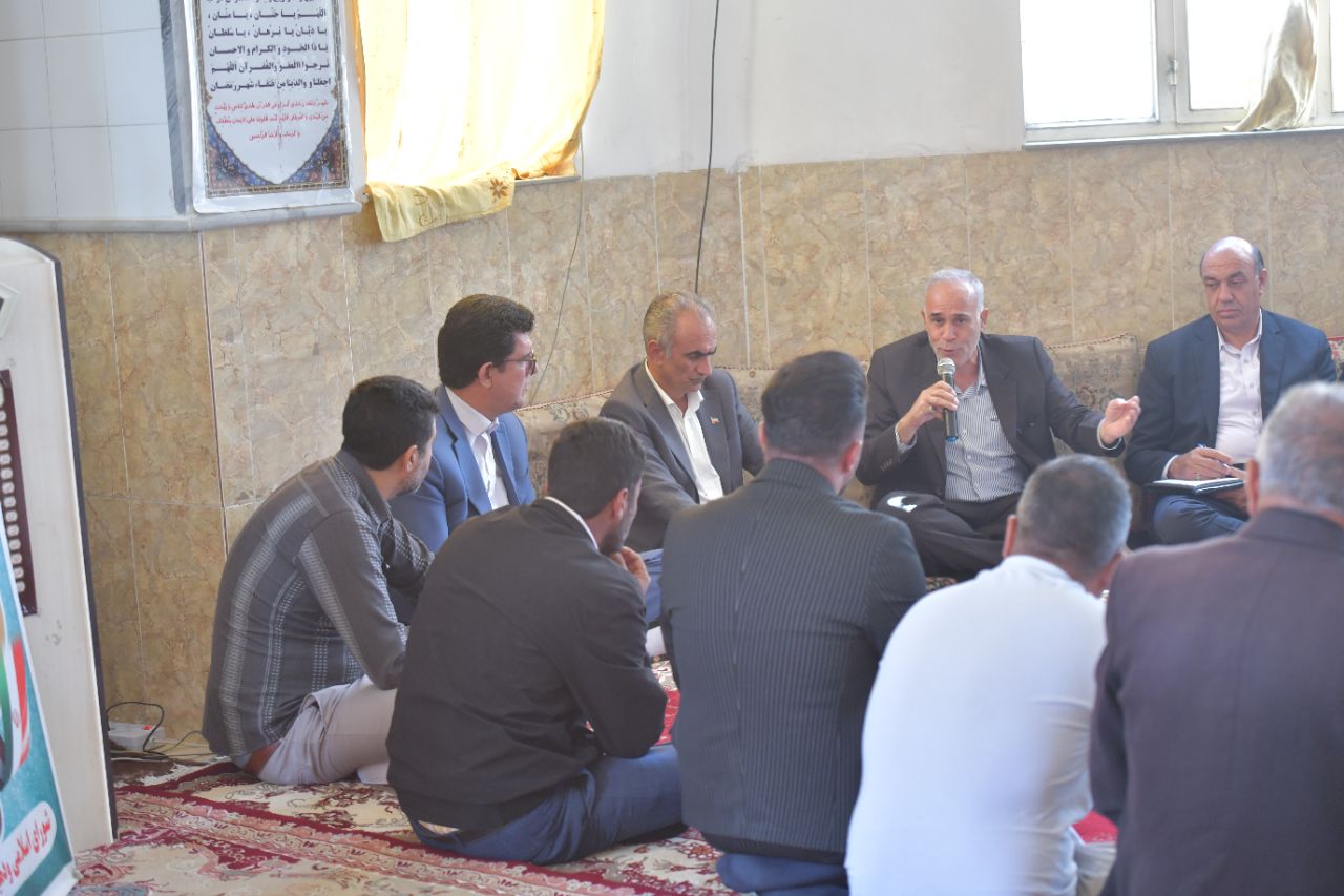 بازدید و دیدار چهره به چهره فرماندار ، نماینده مردم منطقه در مجلس و اعضای شورای اداری با اهالی روستای قره ایاغ