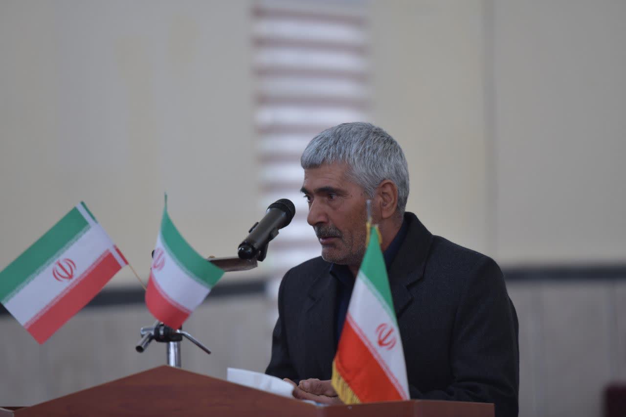 برگزاری جلسه مدیریت محله‌محور با حضور معاون استاندار در روستای صوفی