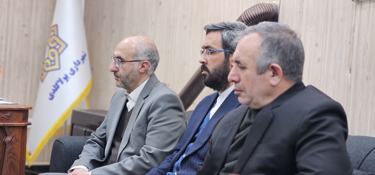 بررسی مسائل آب شرب شهرستان شوط و یولاگلدی در شهرداری یولاگلدی